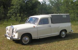 Mercedes 180D Bakkie
