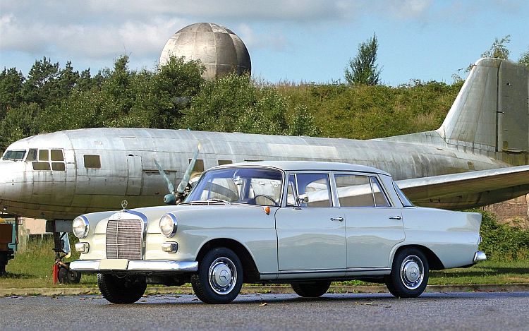 Mercedes 190 fintail, the workhorse of the 1960s