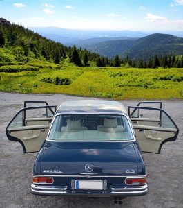 Mercedes 300SEL 6.3 W109