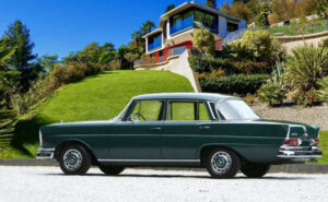 Mercedes 220b